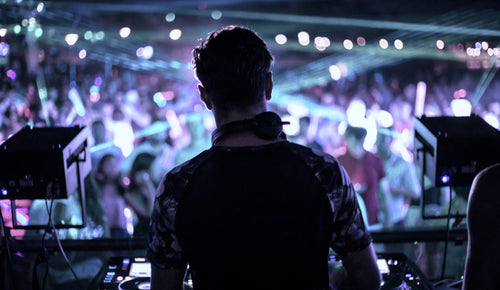 Personalisiertes DJ Intro im Festival Style mit eigenem DJ-Namen